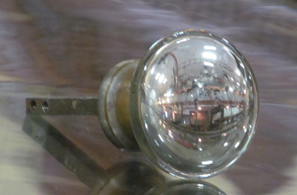 antique door knobs LT