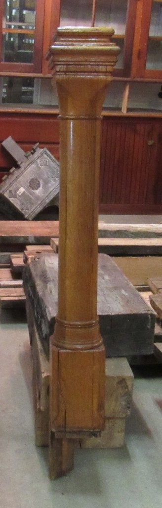 oak newel post KJT